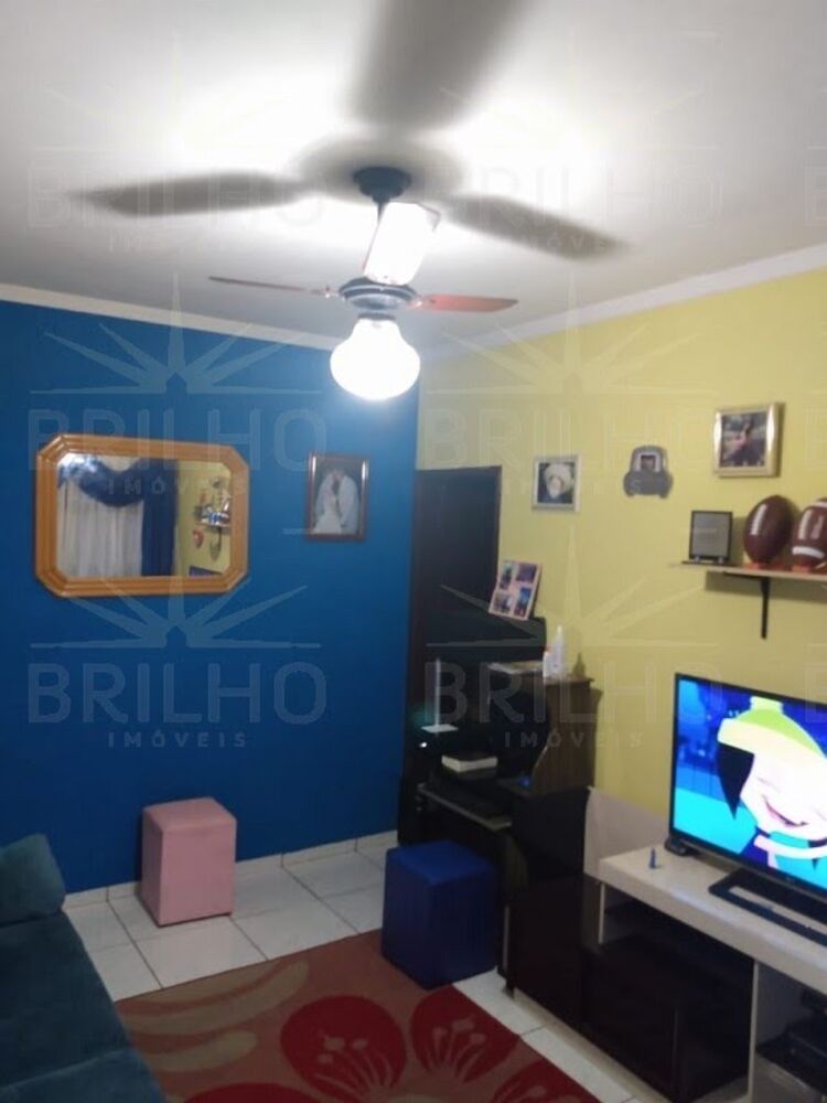 Casa, 2 quartos, 275 m² - Foto 1