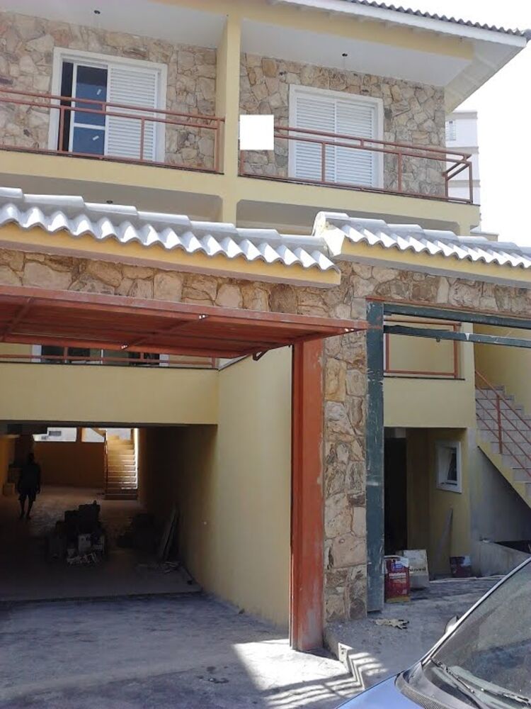 Sobrado, 3 quartos, 200 m² - Foto 1