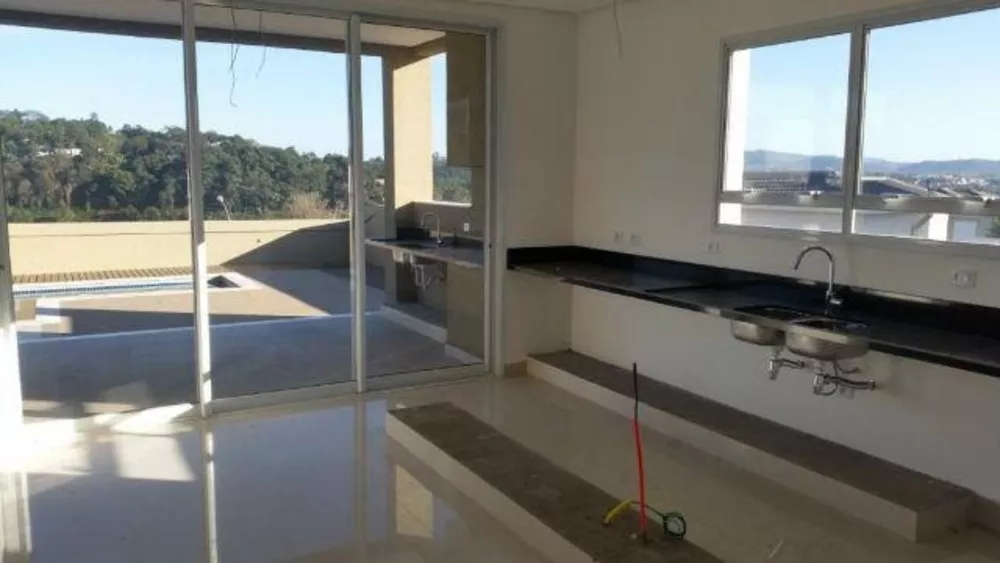 Sobrado à venda com 4 quartos, 485m² - Foto 4