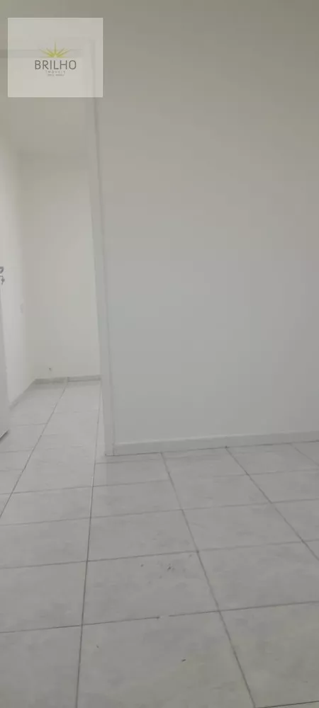 Apartamento à venda com 2 quartos, 50m² - Foto 2