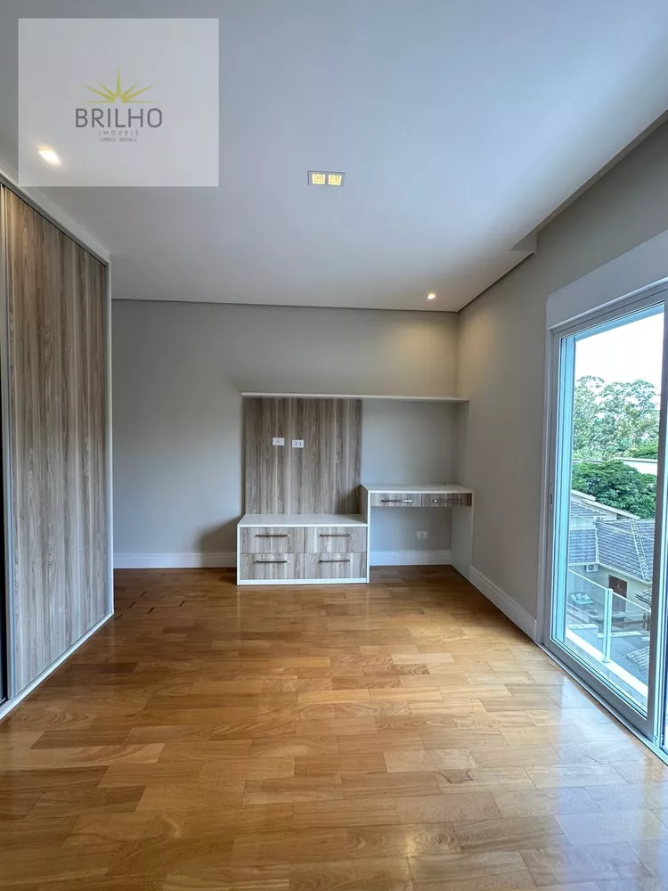 Sobrado à venda com 4 quartos, 391m² - Foto 3