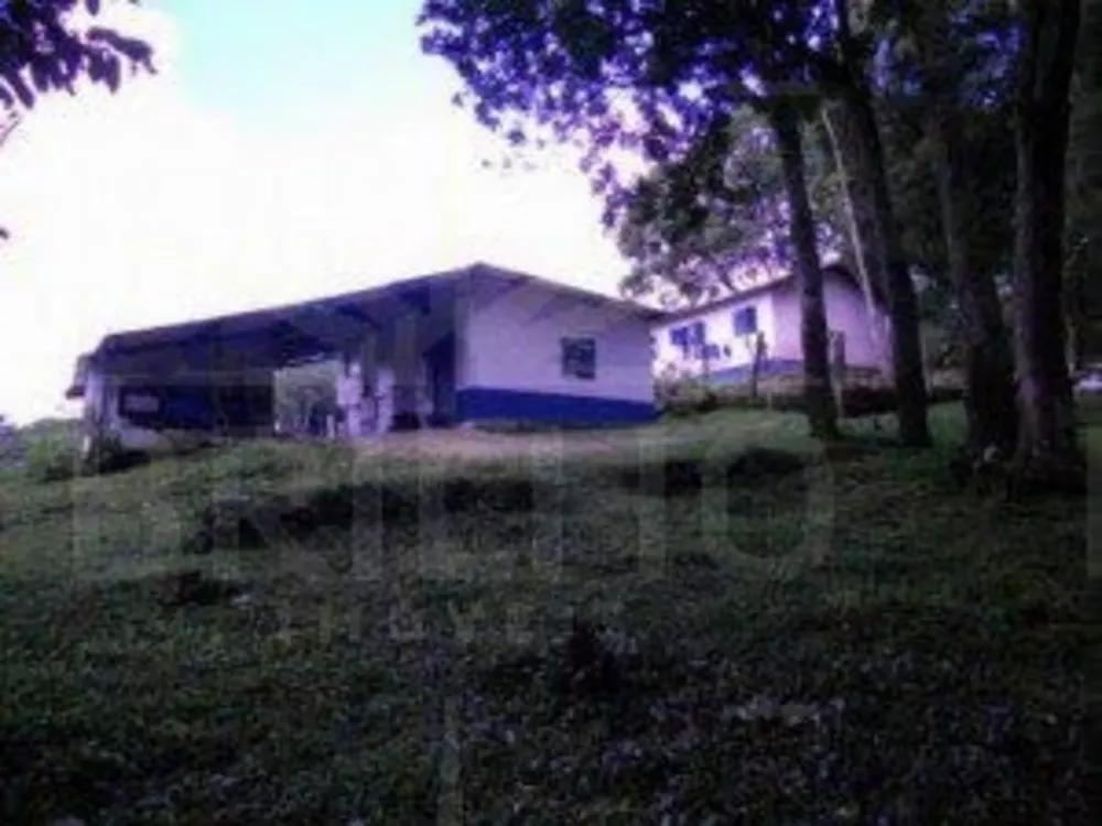 Fazenda à venda com 1 quarto, 5867m² - Foto 1