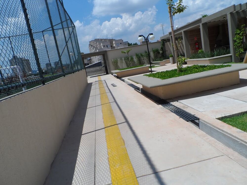 Apartamento à venda e aluguel com 2 quartos, 45m² - Foto 13