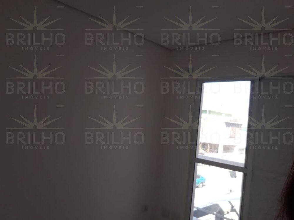 Sobrado à venda com 2 quartos, 64m² - Foto 4