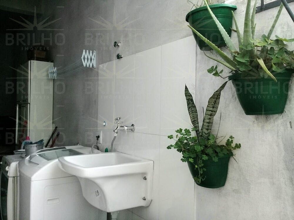 Casa à venda com 3 quartos - Foto 11