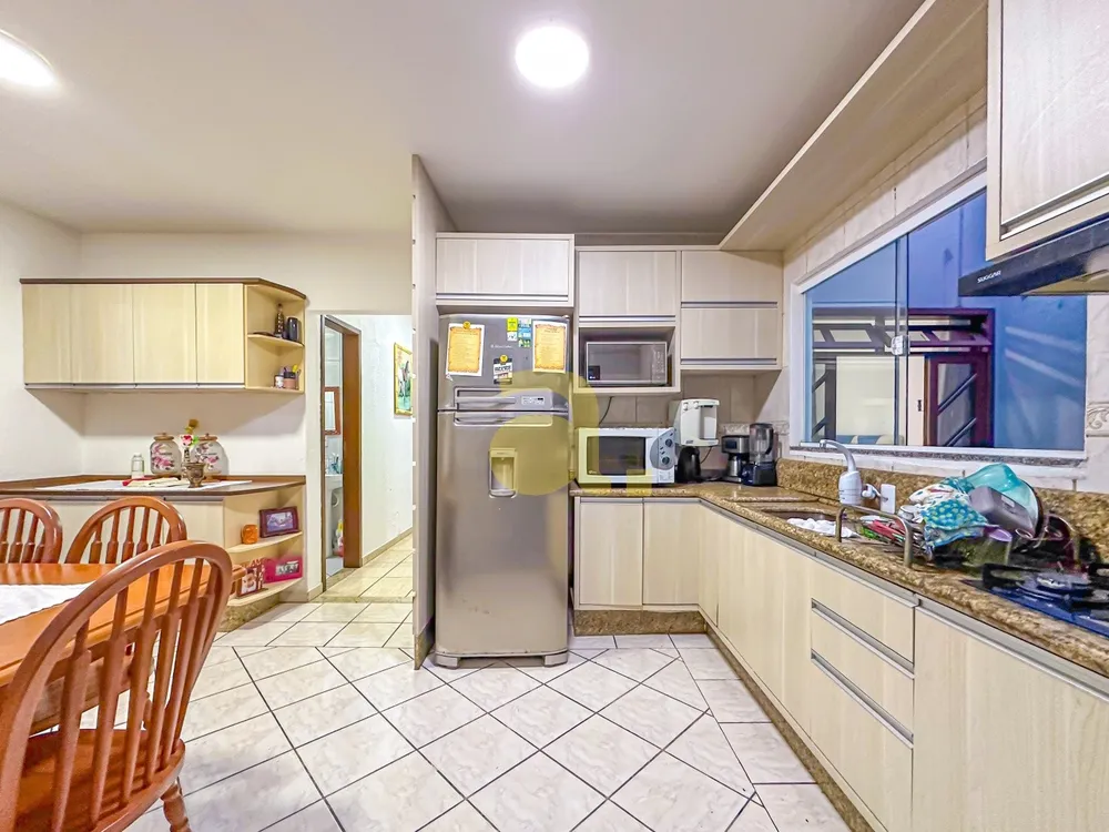 Casa, 3 quartos, 156 m² - Foto 11