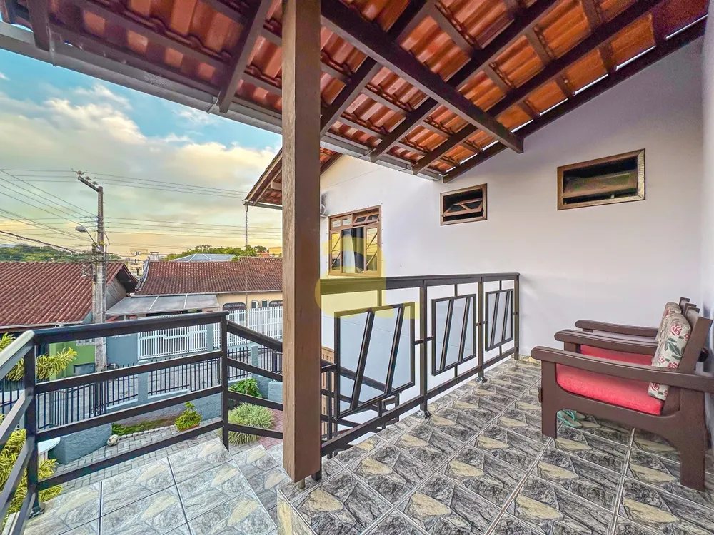 Casa, 3 quartos, 156 m² - Foto 8