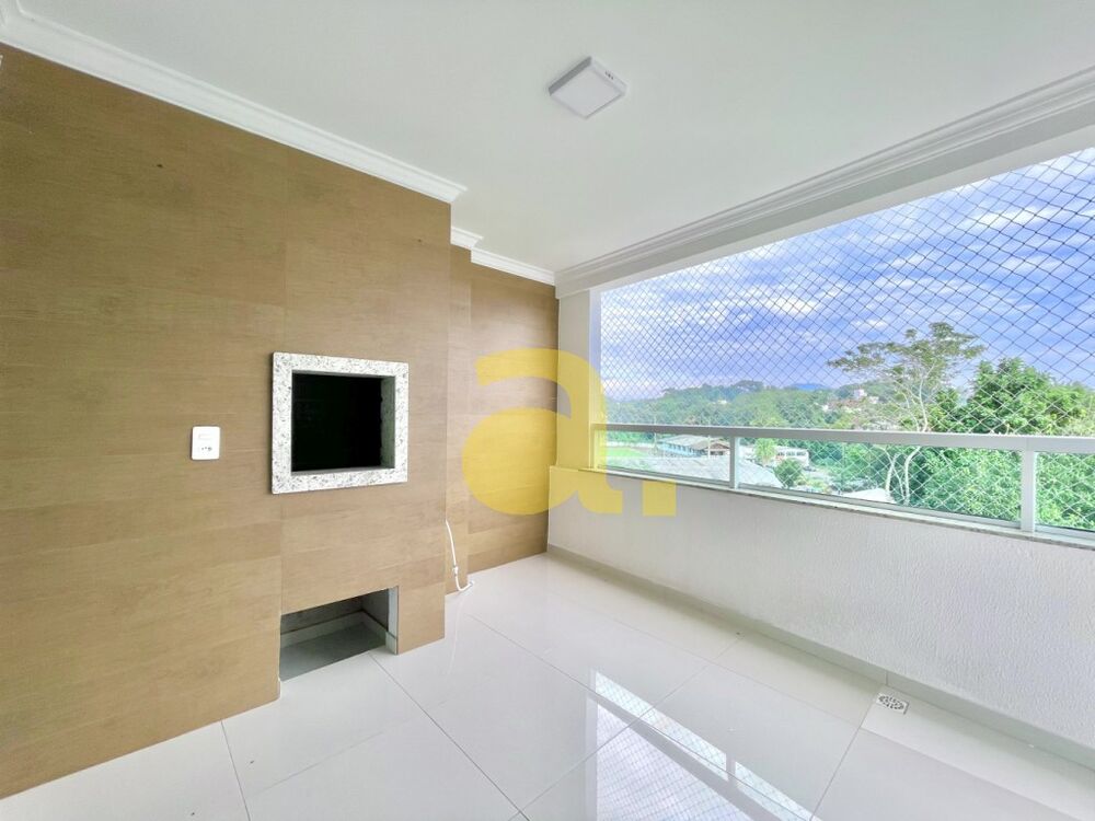 Apartamento para alugar com 3 quartos, 112m² - Foto 2