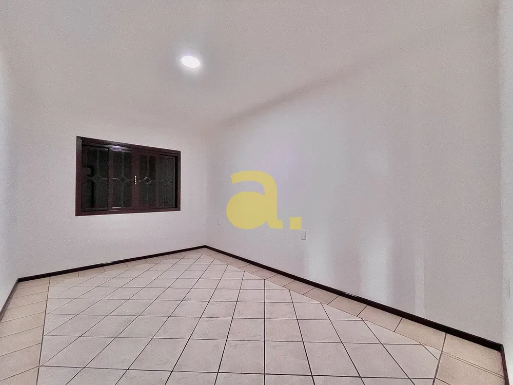 Casa, 6 quartos, 474 m² - Foto 3