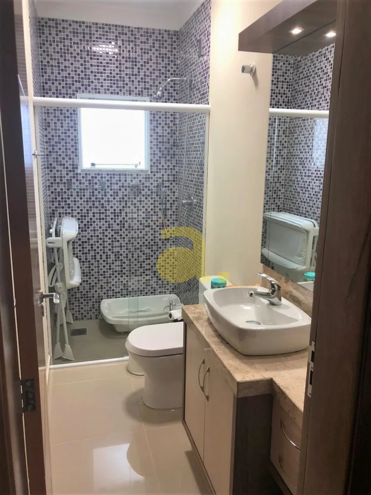 Casa, 3 quartos, 212 m² - Foto 15