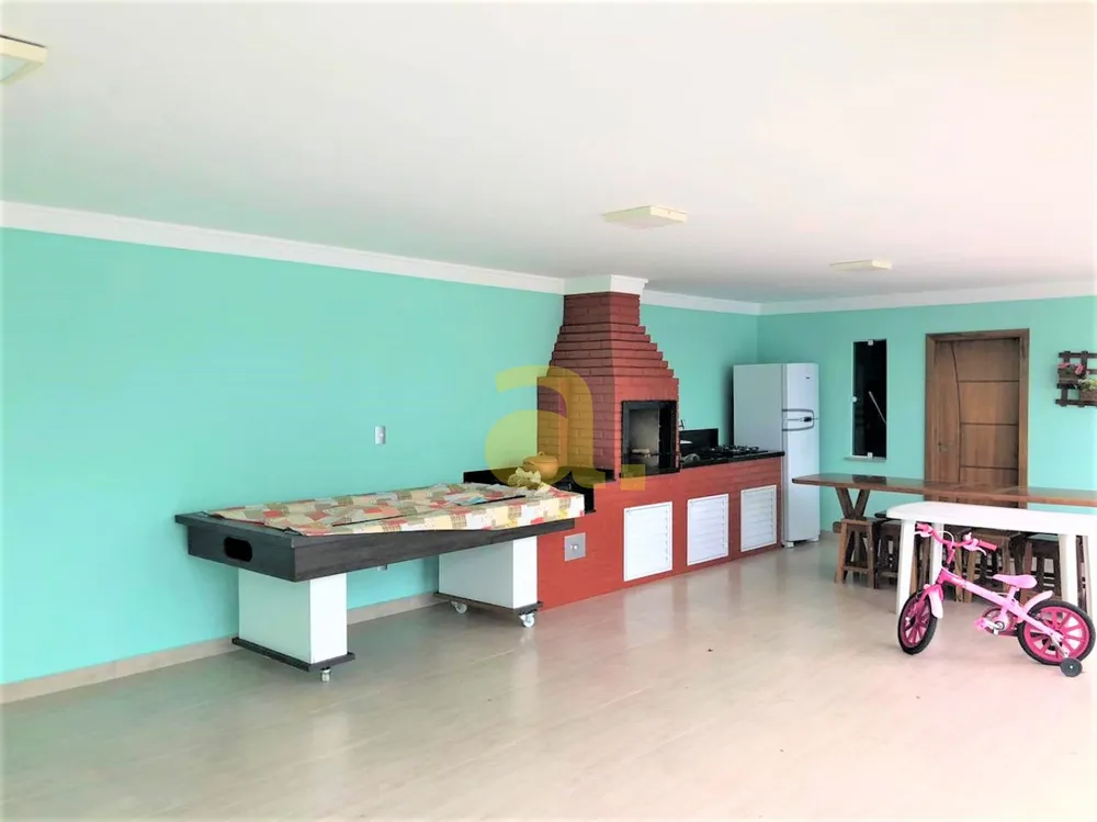 Casa, 3 quartos, 212 m² - Foto 4