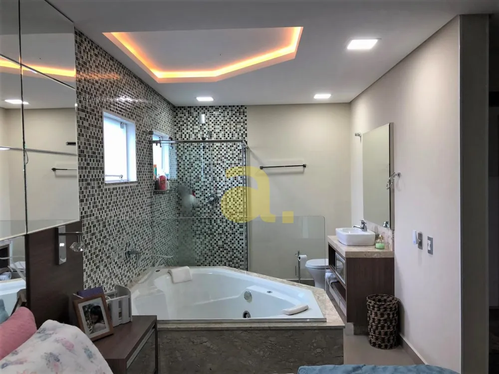 Casa, 3 quartos, 212 m² - Foto 10