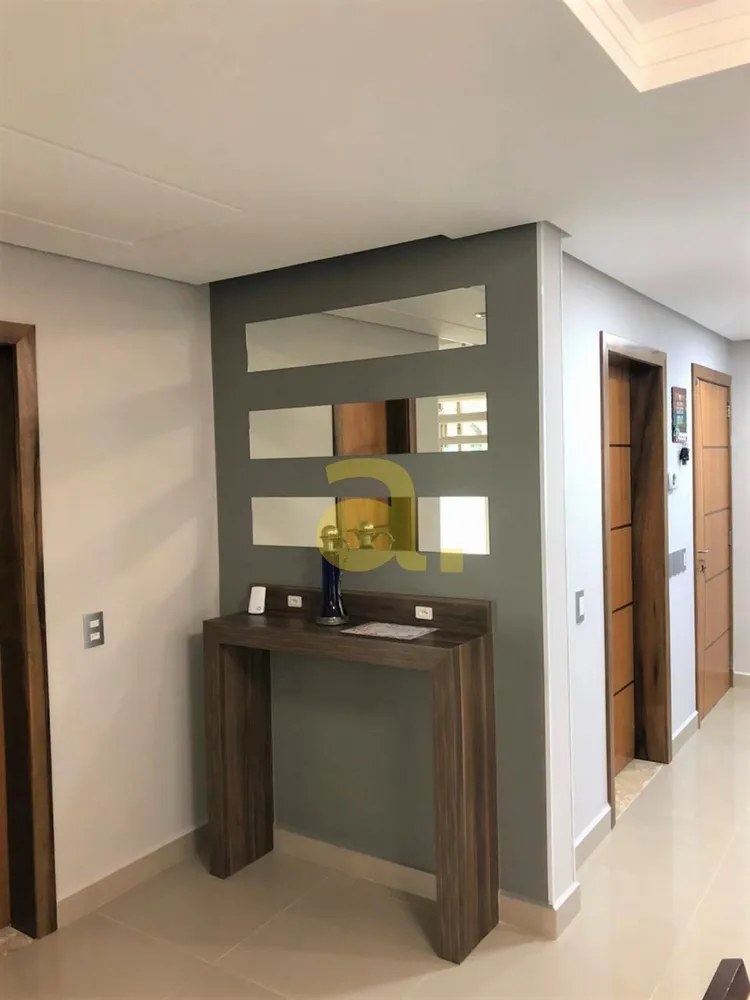 Casa, 3 quartos, 212 m² - Foto 4