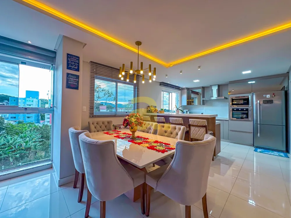 Apartamento, 3 quartos, 142 m² - Foto 3
