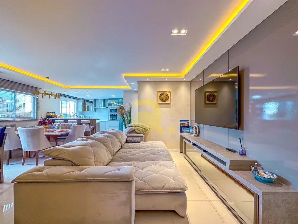 Apartamento, 3 quartos, 142 m² - Foto 1