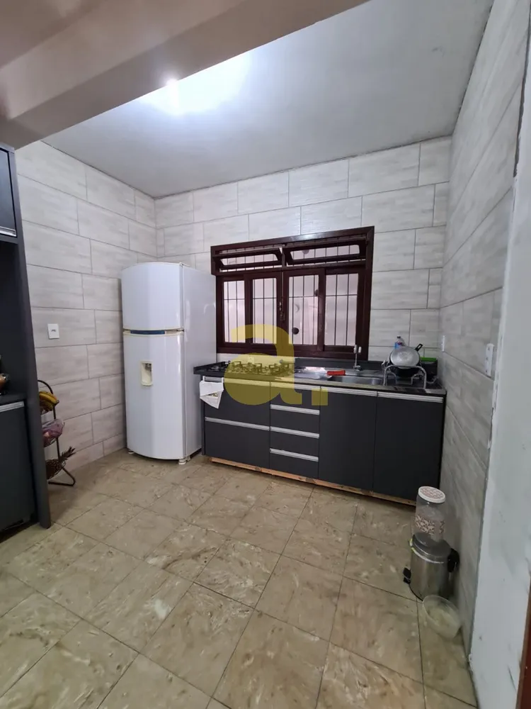 Casa, 6 quartos, 306 m² - Foto 9