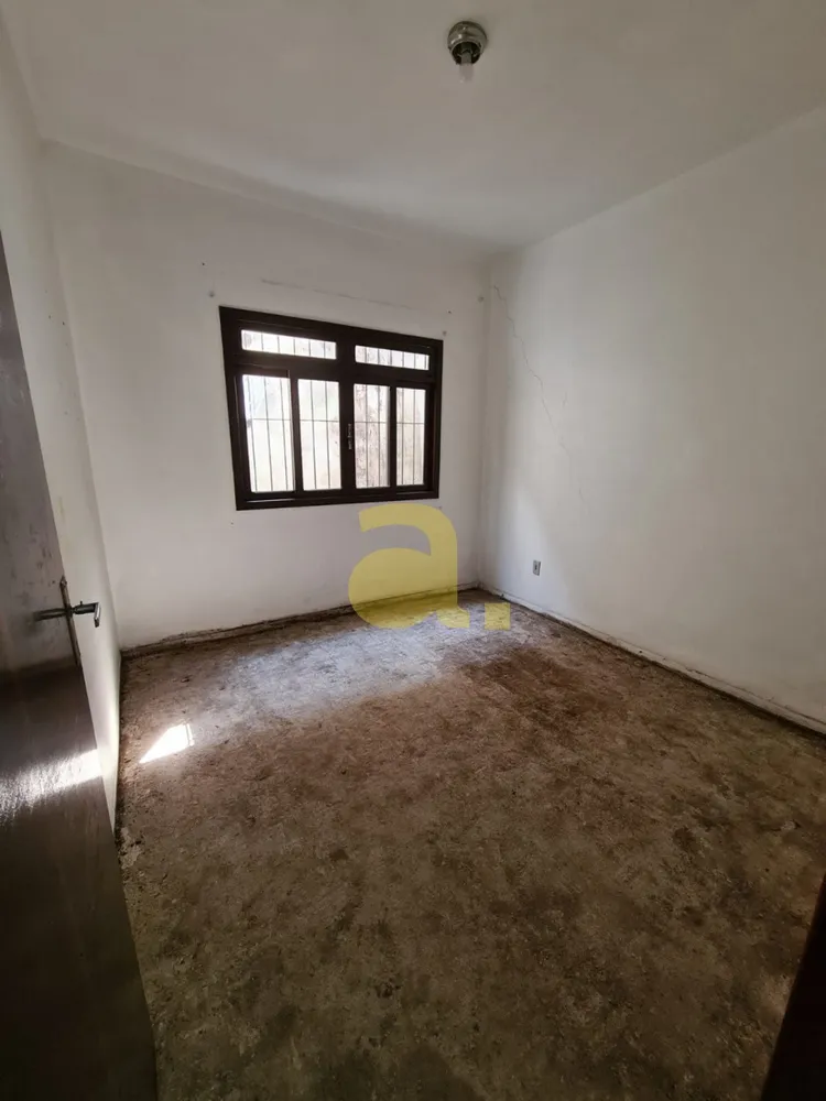 Casa, 6 quartos, 306 m² - Foto 11