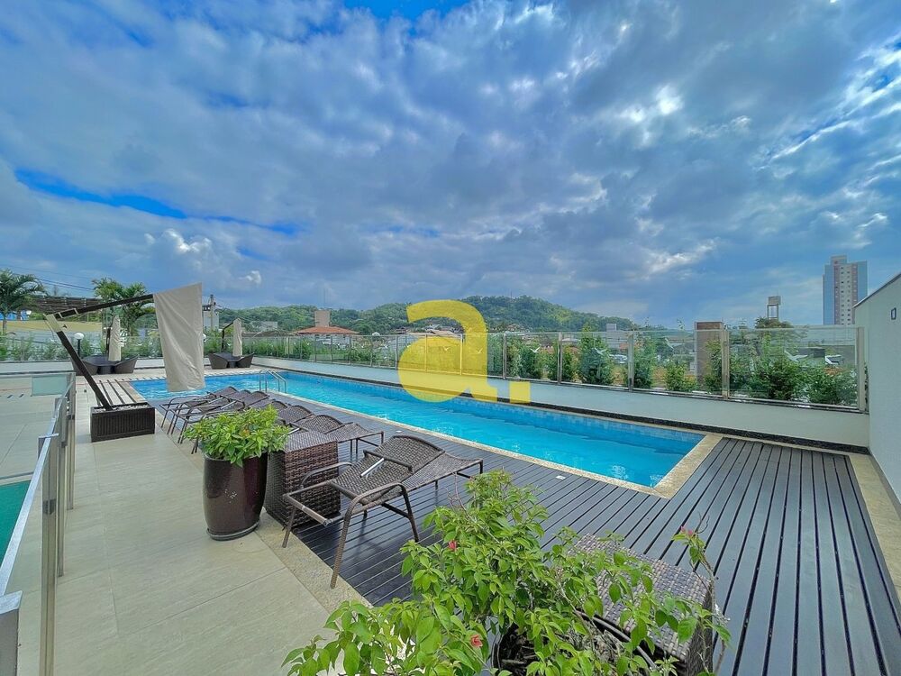 Apartamento à venda com 2 quartos, 85m² - Foto 4