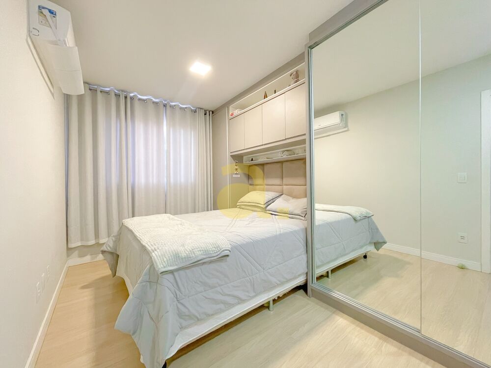 Apartamento à venda com 2 quartos, 85m² - Foto 3