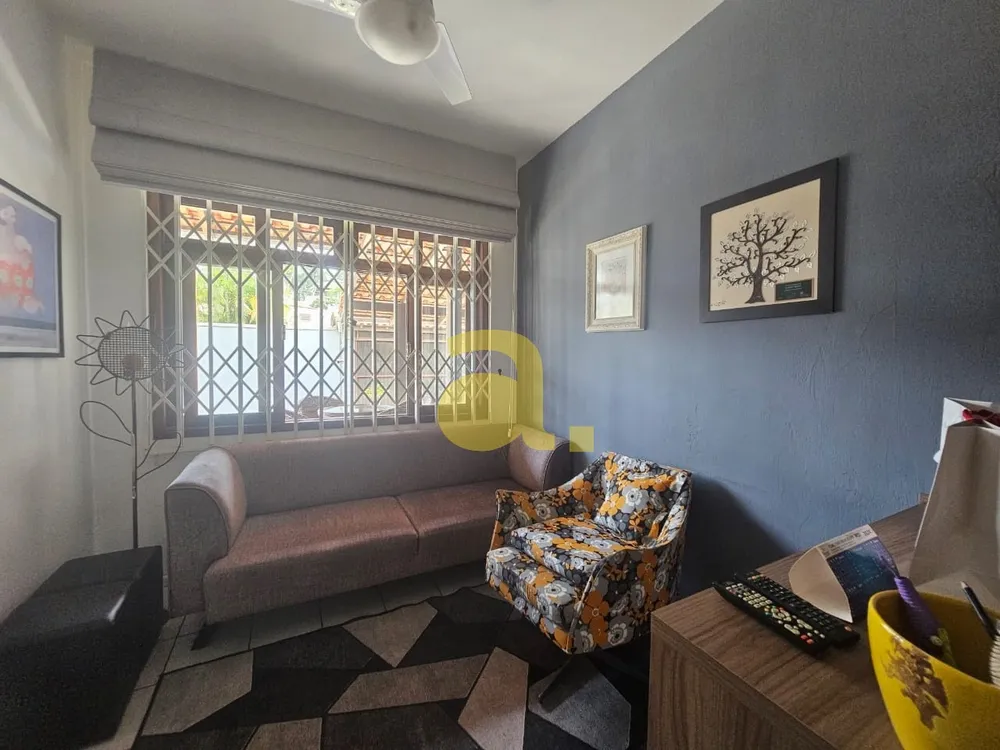 Casa, 4 quartos, 227 m² - Foto 2