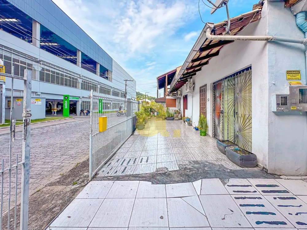 Casa, 3 quartos, 355 m² - Foto 3