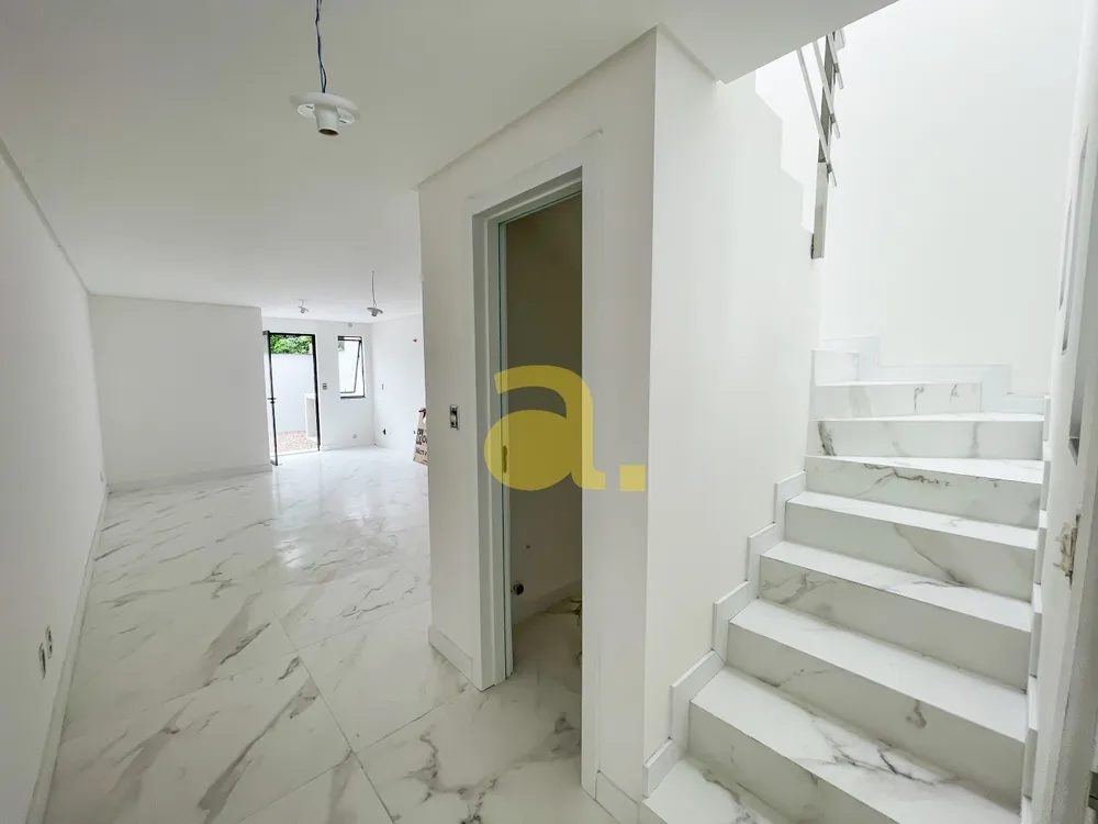 Sobrado, 3 quartos, 99 m² - Foto 2