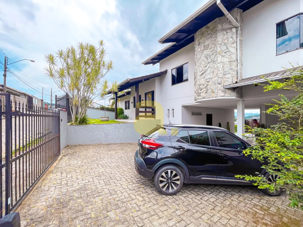 Casa, 3 quartos, 225 m² - Foto 15