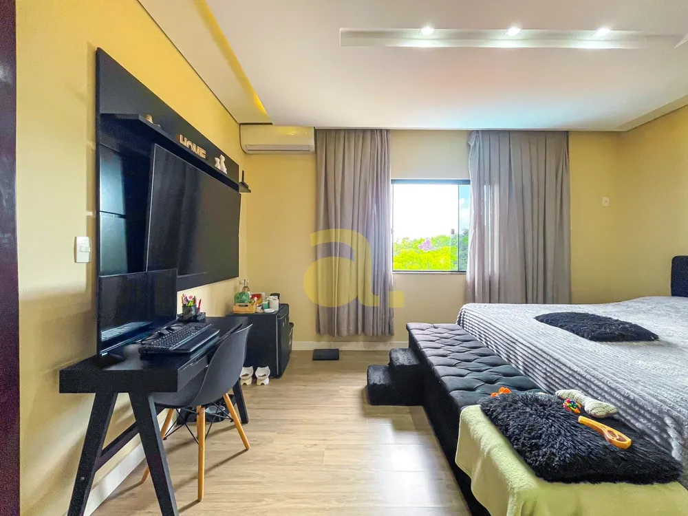Casa, 3 quartos, 225 m² - Foto 9