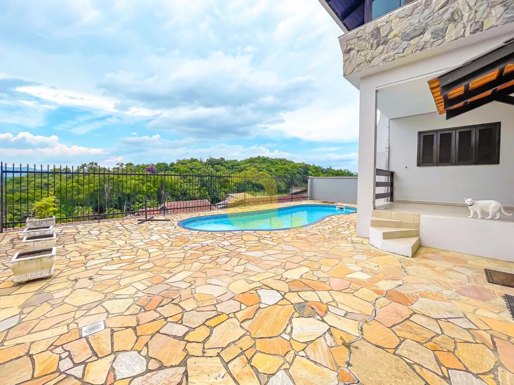 Casa, 3 quartos, 225 m² - Foto 2