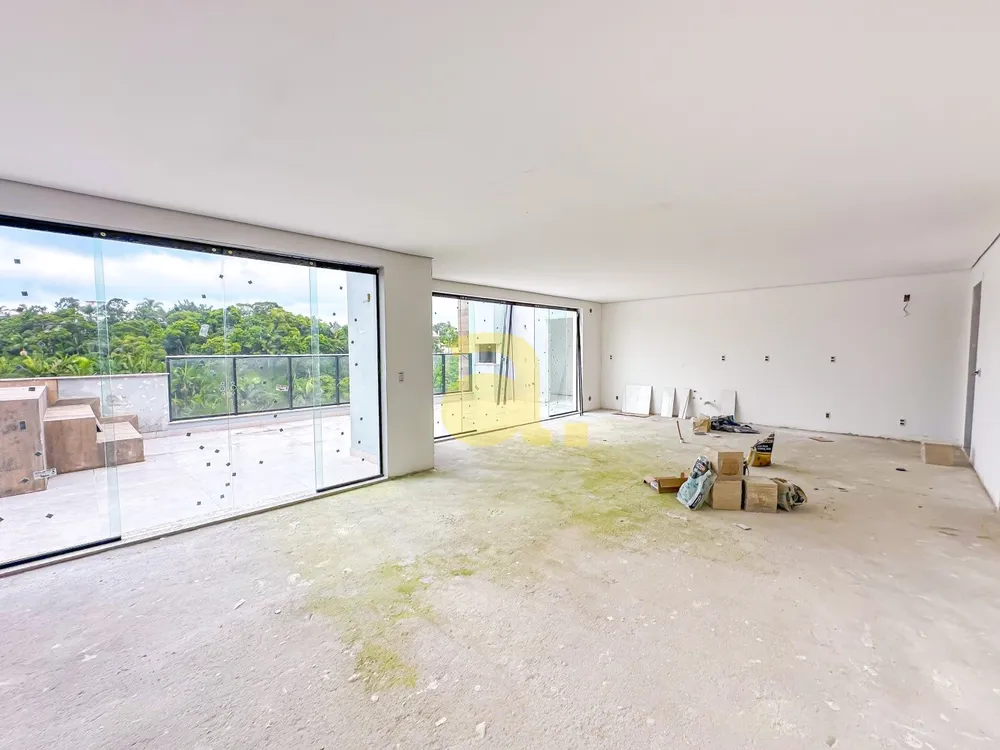 Apartamento, 3 quartos, 184 m² - Foto 1