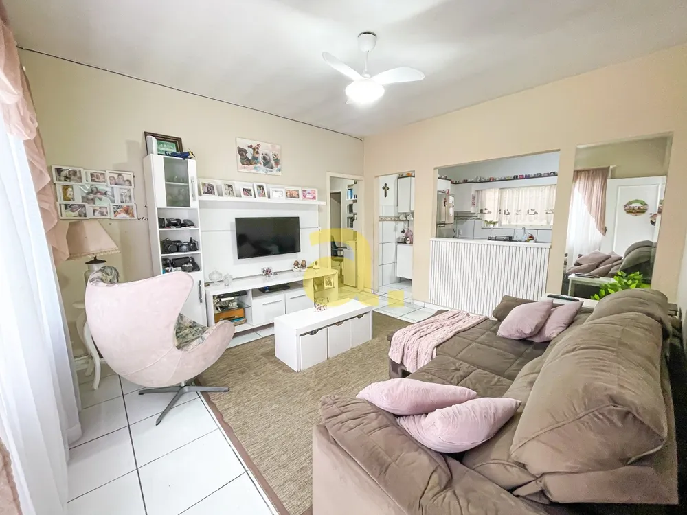 Casa, 3 quartos, 132 m² - Foto 2
