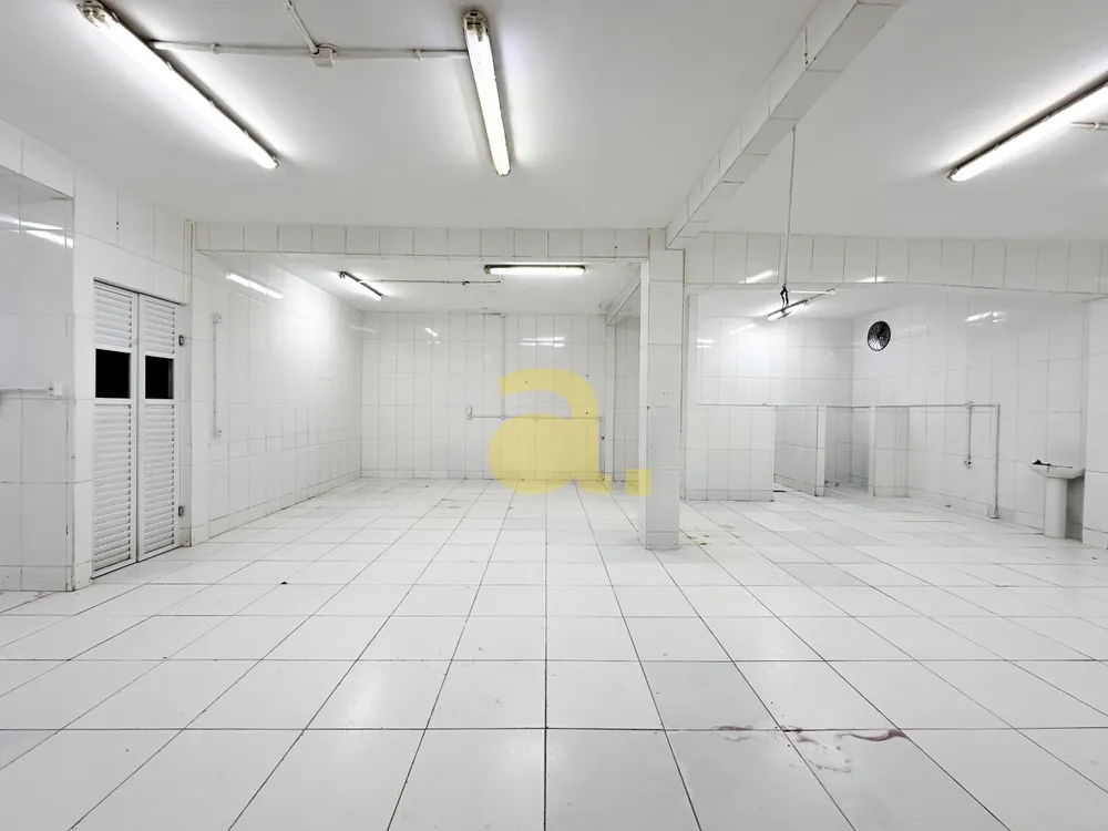 Sala-Conjunto, 220 m² - Foto 1