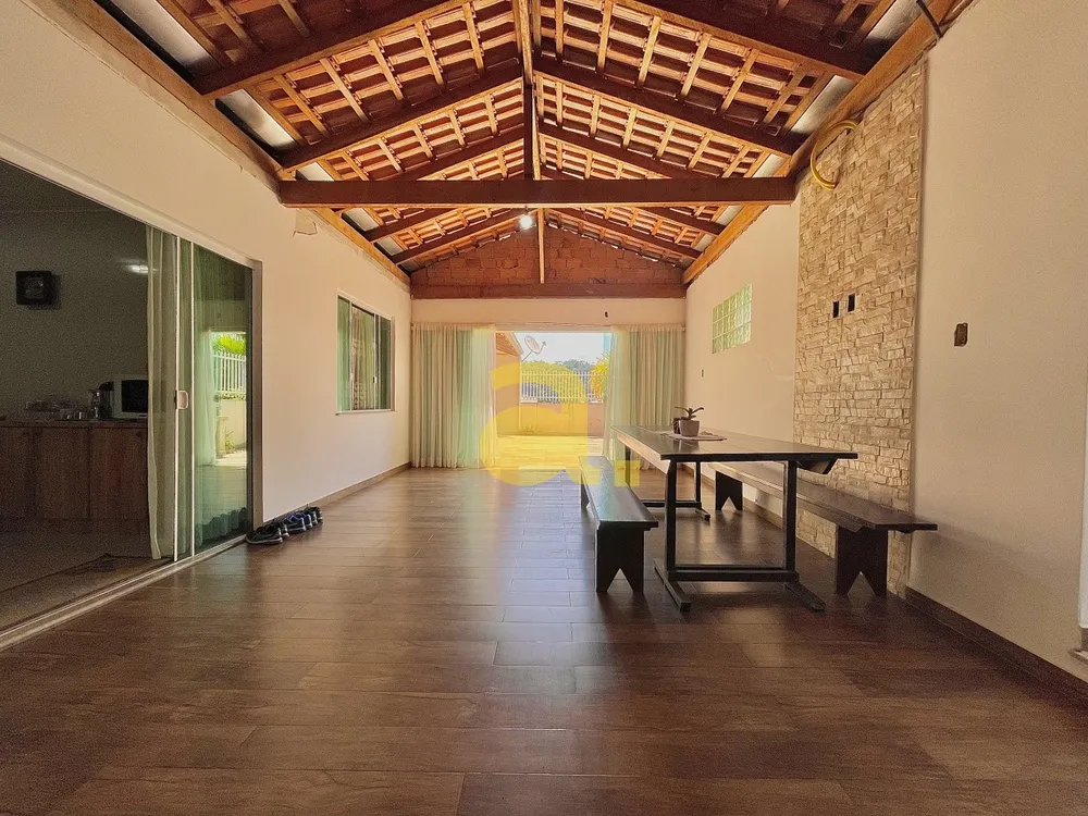 Casa, 4 quartos, 270 m² - Foto 13