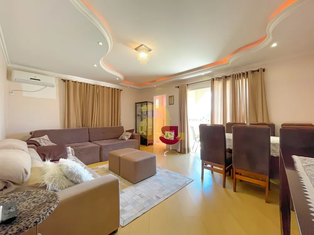 Casa, 3 quartos, 207 m² - Foto 3