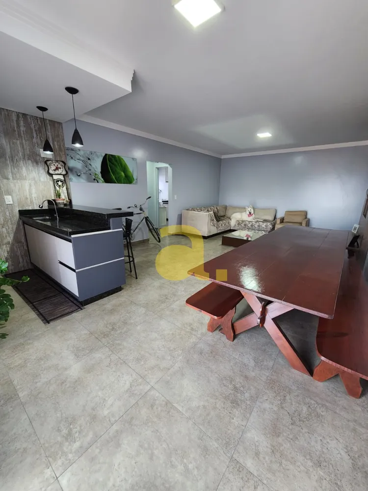 Casa, 3 quartos, 311 m² - Foto 8