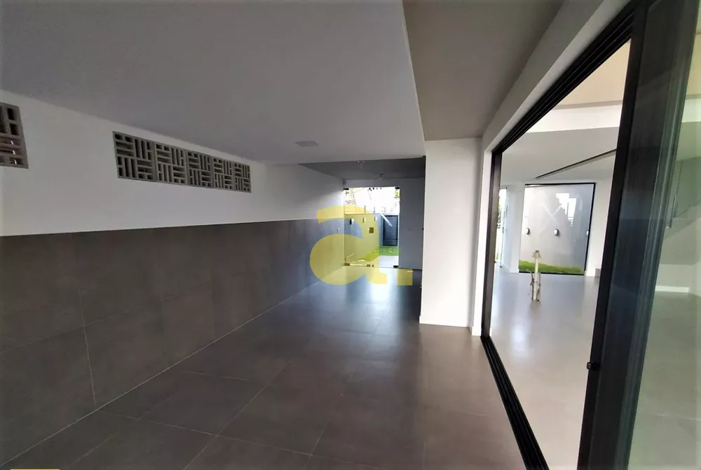 Casa à venda com 3 quartos, 140m² - Foto 20