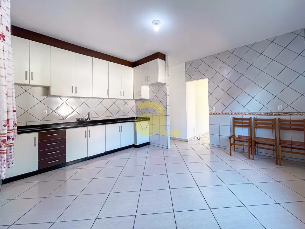 Casa, 3 quartos, 300 m² - Foto 8