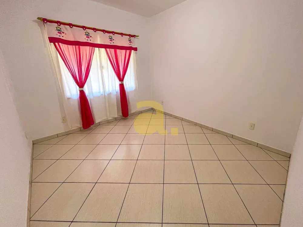 Casa, 3 quartos, 300 m² - Foto 15