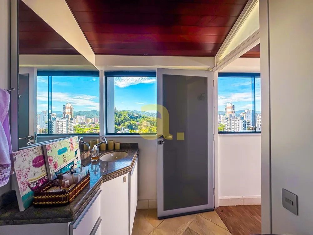 Apartamento, 3 quartos, 235 m² - Foto 9