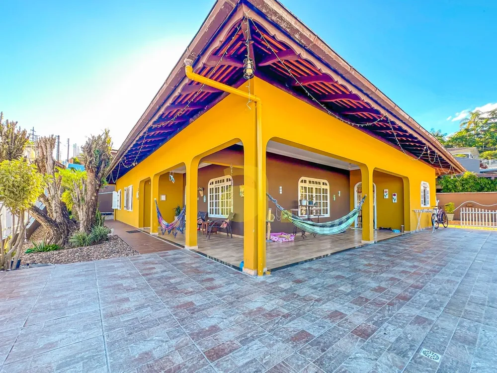 Casa, 3 quartos, 271 m² - Foto 4