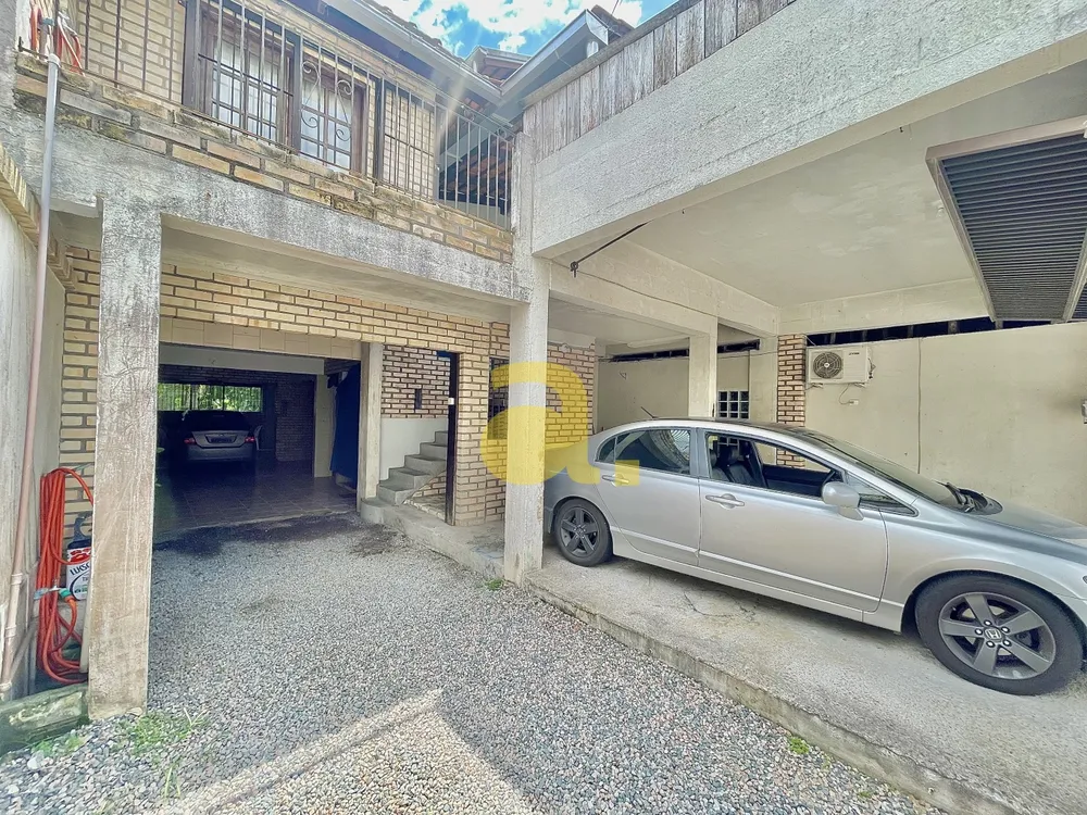 Casa, 7 quartos, 500 m² - Foto 1