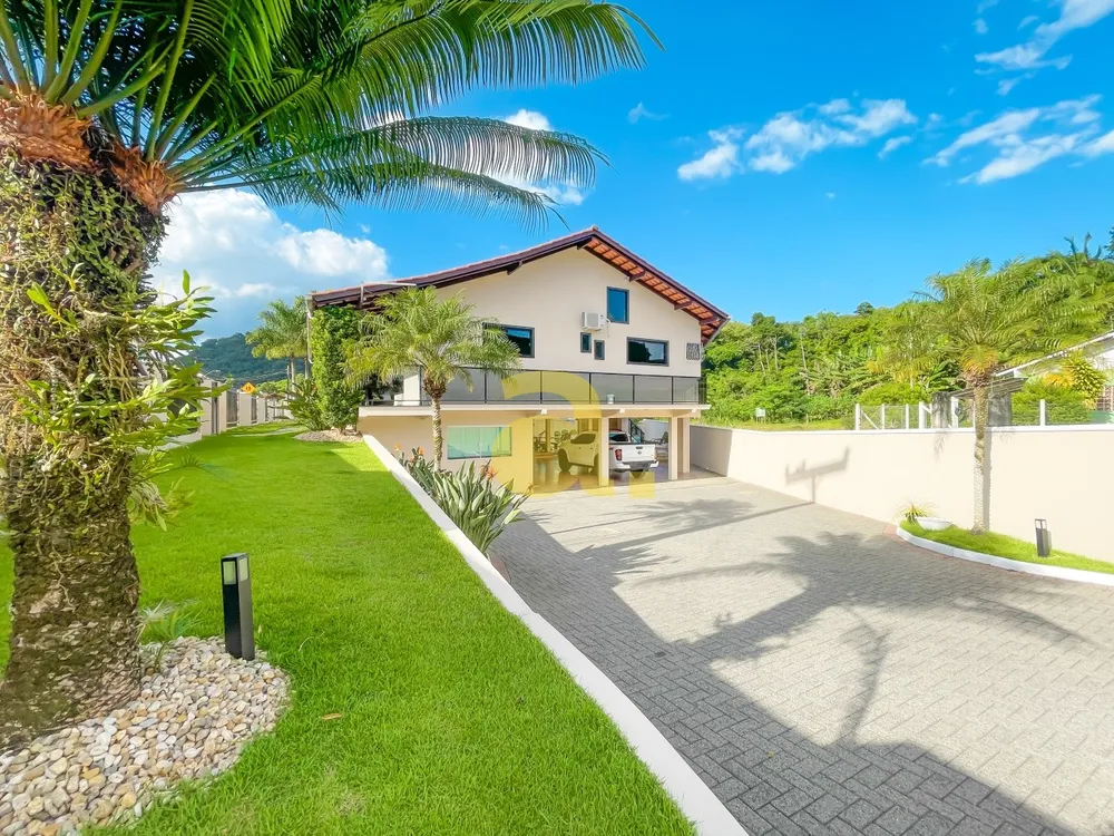 Casa, 5 quartos, 420 m² - Foto 1