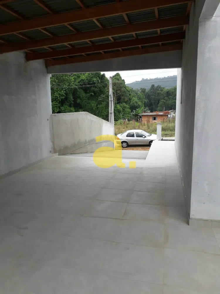 Casa, 2 quartos, 140 m² - Foto 1