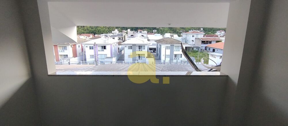 Casa à venda com 6 quartos, 364m² - Foto 4