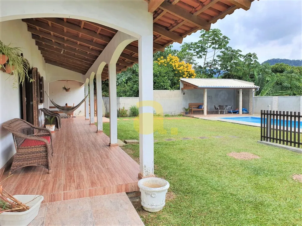 Casa, 3 quartos, 190 m² - Foto 3