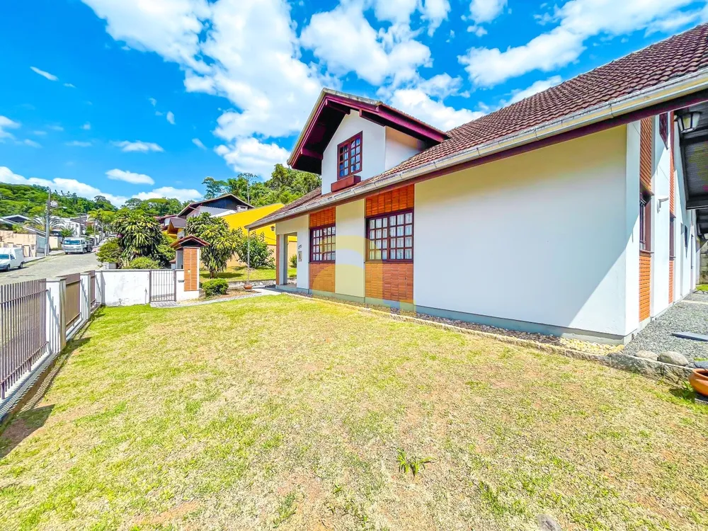 Casa, 4 quartos, 140 m² - Foto 3