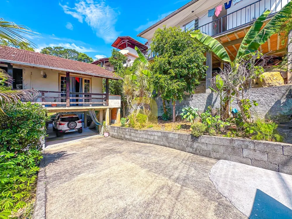 Casa, 3 quartos, 141 m² - Foto 2