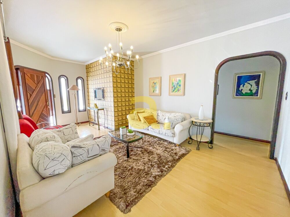 Casa para alugar com 4 quartos, 287m² - Foto 8