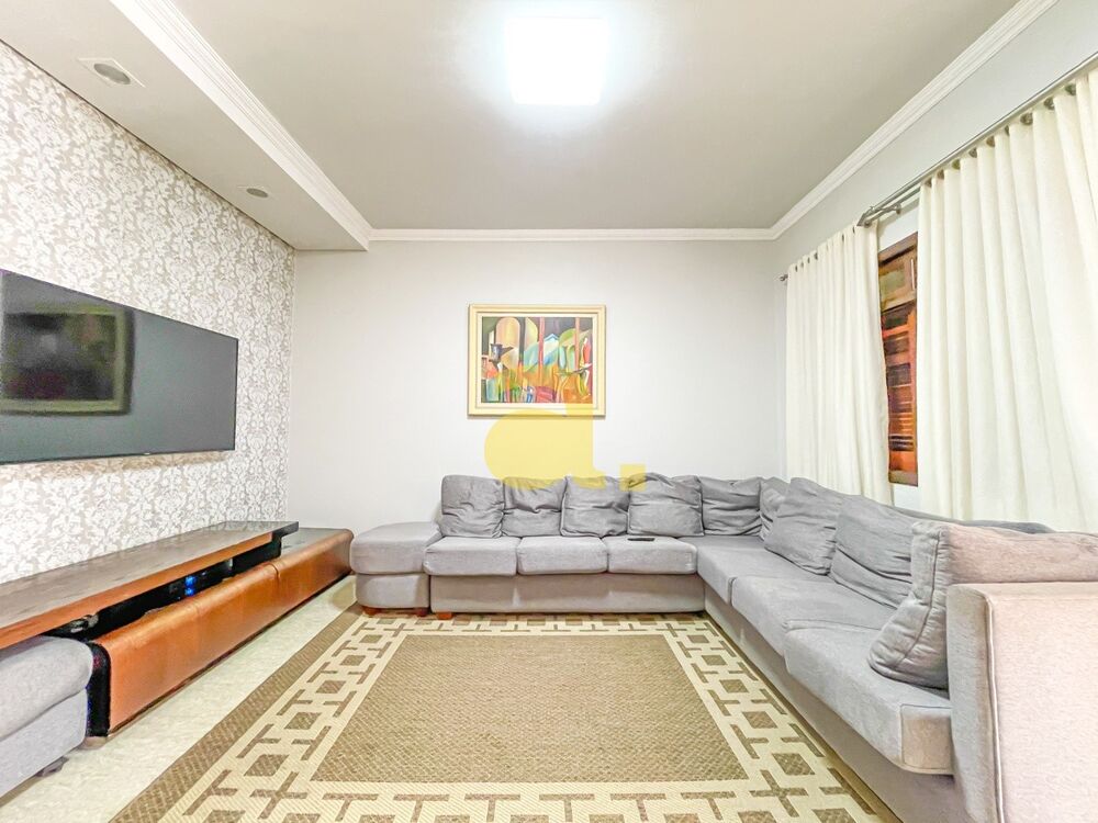Casa para alugar com 4 quartos, 287m² - Foto 11