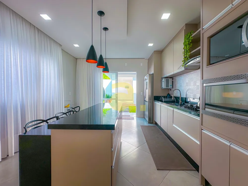 Casa, 4 quartos, 304 m² - Foto 5